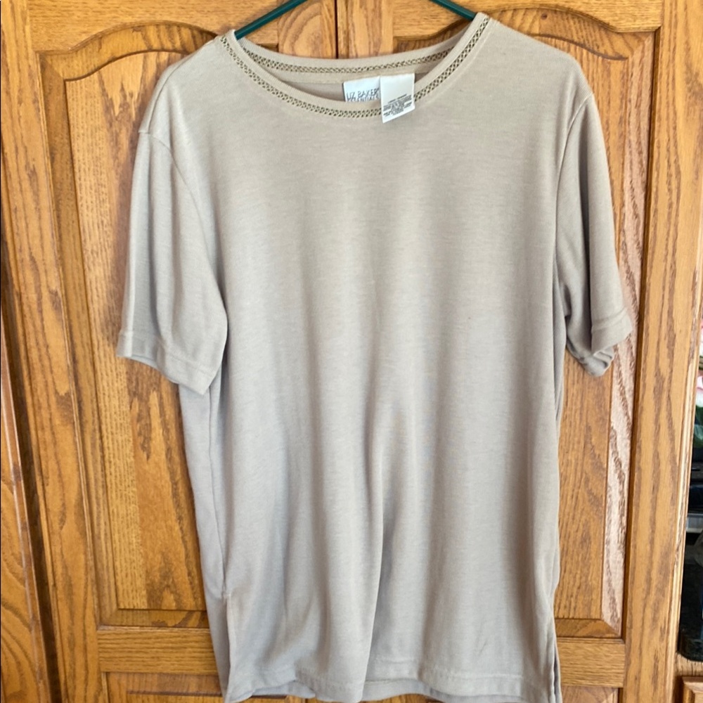 Liz Baker Tan Short Sleeve Tee Casual Top